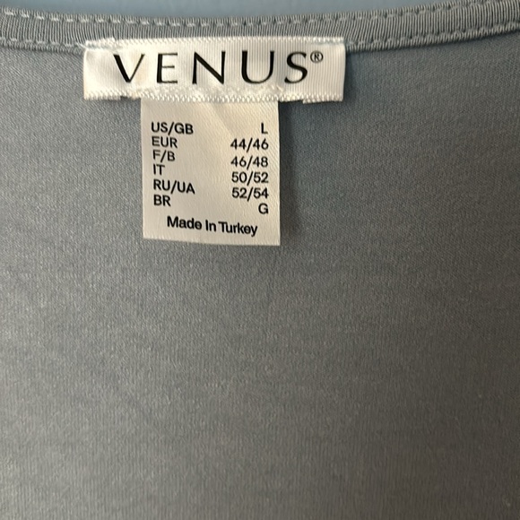 Light blue Sleeveless Top with Fringes - Picture 2 of 5